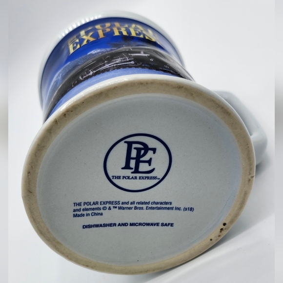 The Polar Express BELIEVE 3D Raised 18 Oz Ceramic Coffee / Hot Chocolate Mug Cup - Picture 4 of 4